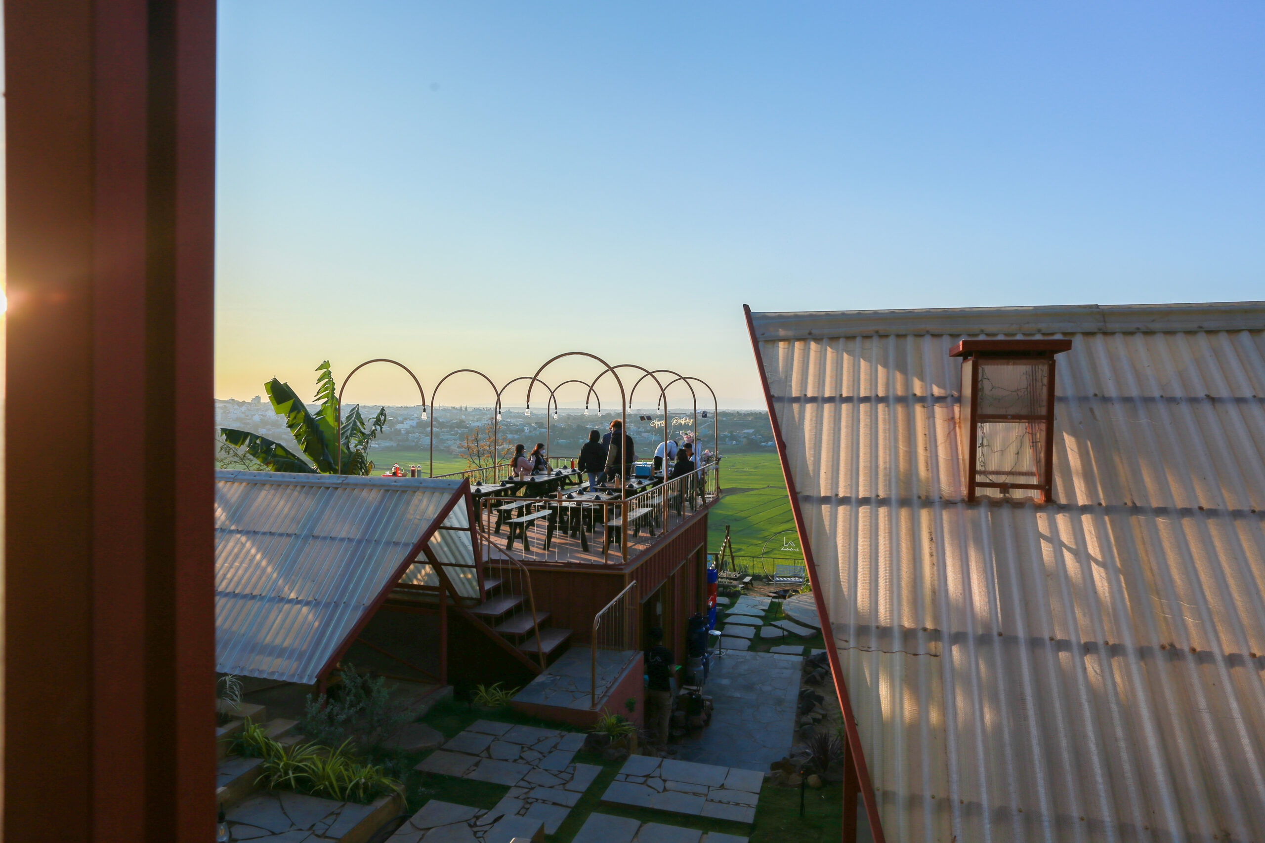 LALALAND DINER - Ảnh 8